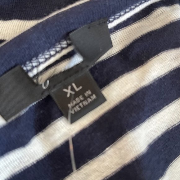 NWT Striped Open Back Top size xl - Picture 5 of 5